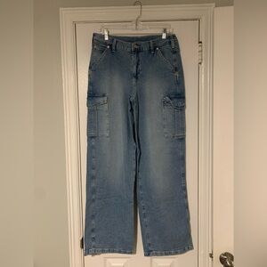 Gap Cargo Jeans